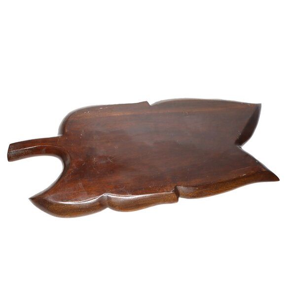 Vintage Mid Century Leaf Shaped Wooden Charcuterie Board Decorative Serving Tray - Picture 9 of 13